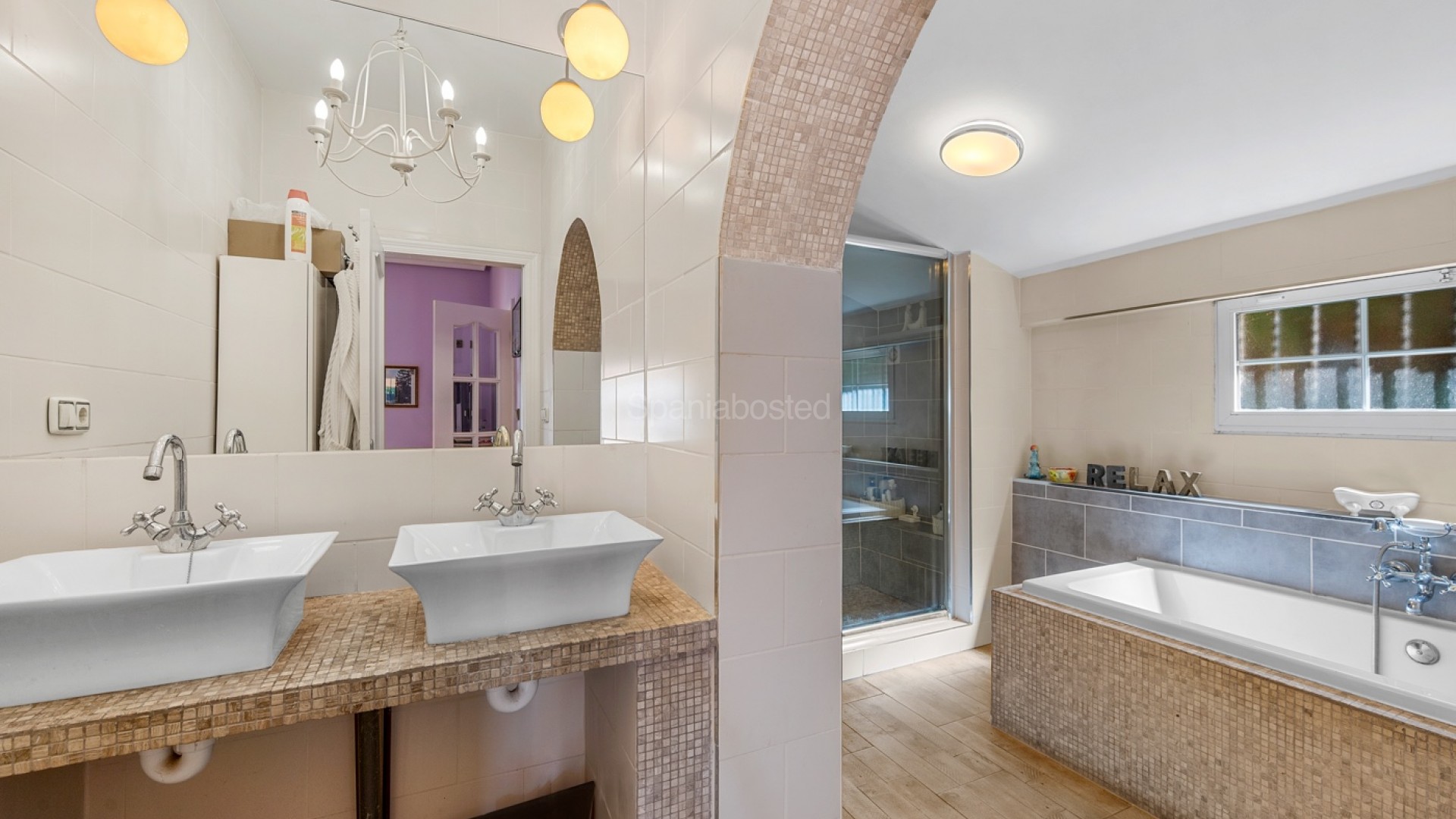 Resale - Villa -
Almoradí