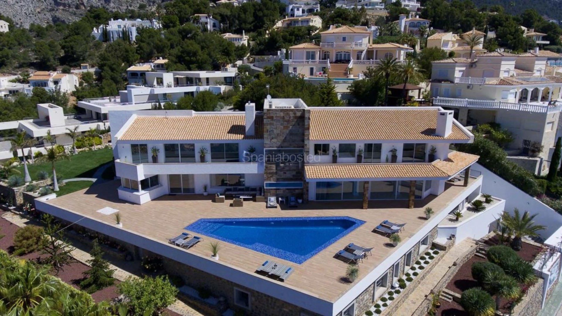 Resale - Villa -
Altea