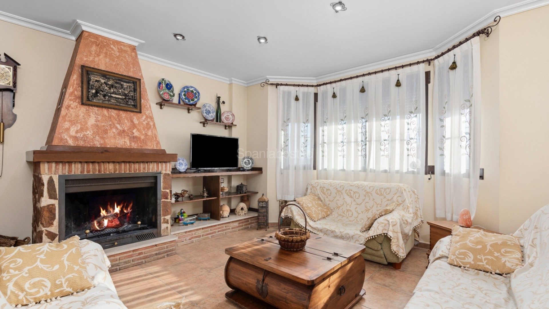 Resale - Villa -
Beniel - Carretera de Beniel