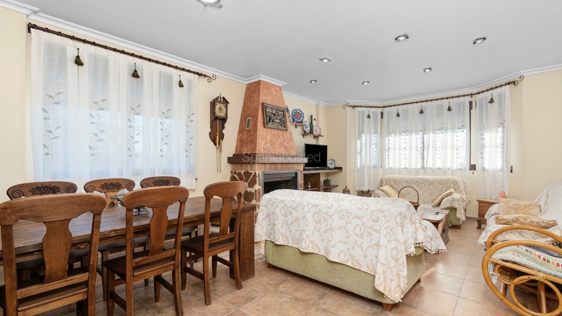 Resale - Villa -
Beniel - Carretera de Beniel