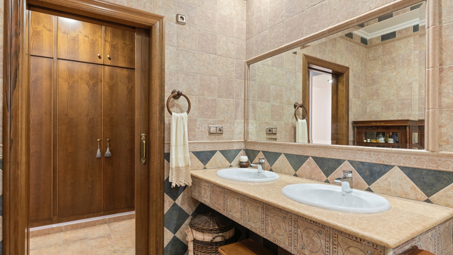 Resale - Villa -
Beniel - Carretera de Beniel