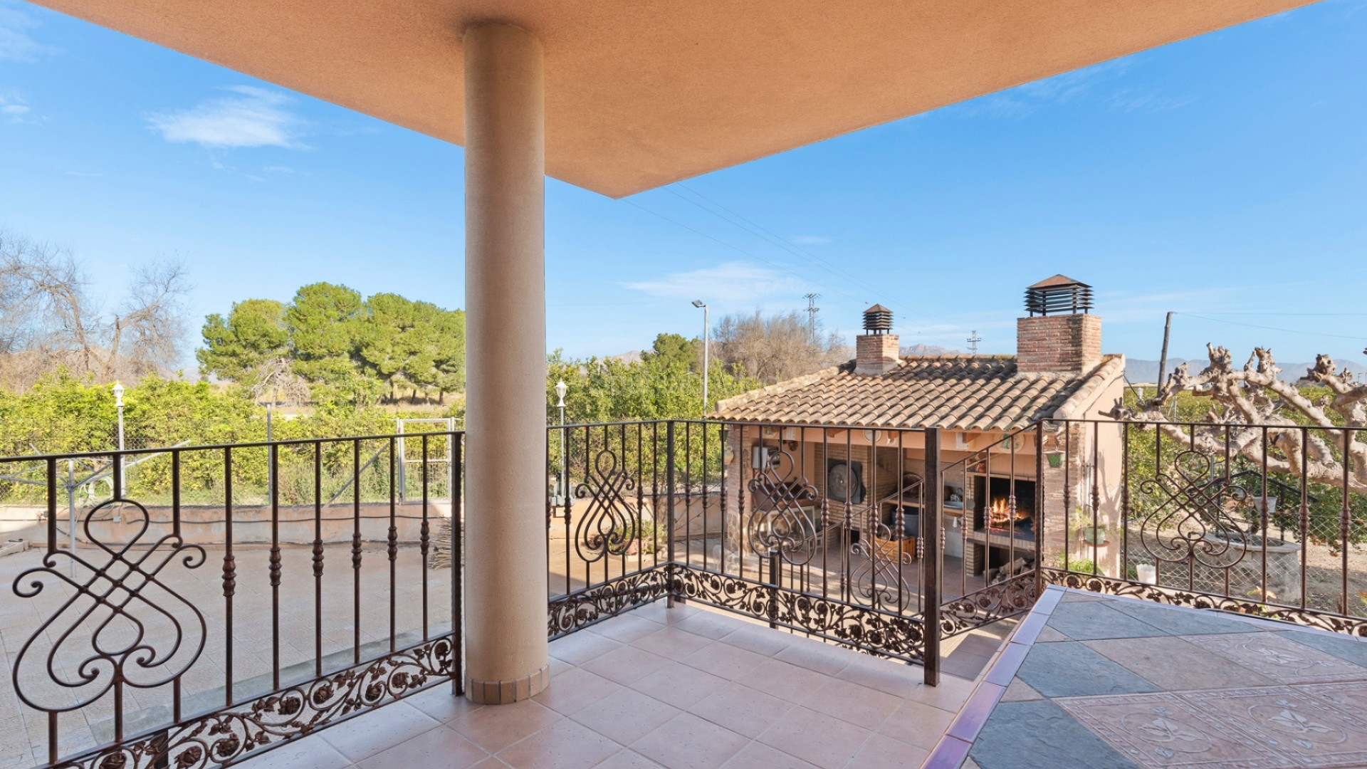 Resale - Villa -
Beniel - Carretera de Beniel