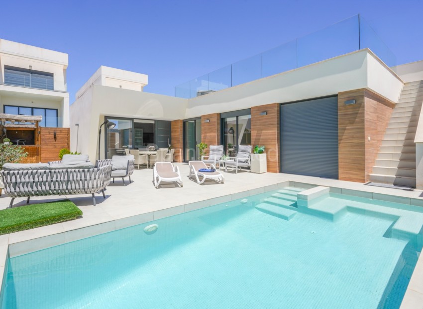Resale - Villa -
Benijofar