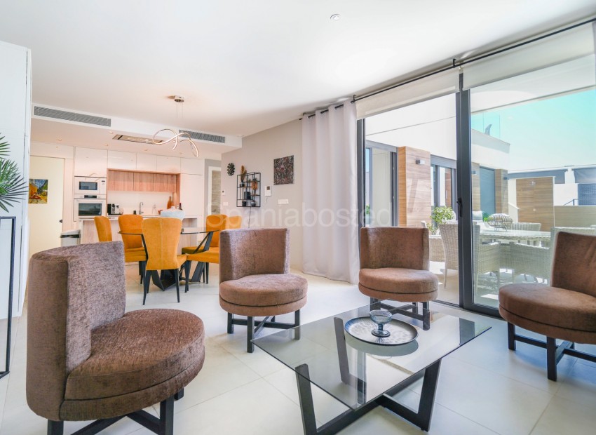Resale - Villa -
Benijofar