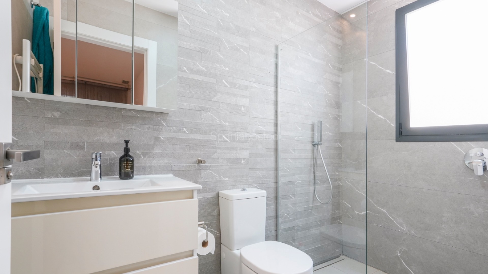Resale - Villa -
Benijofar
