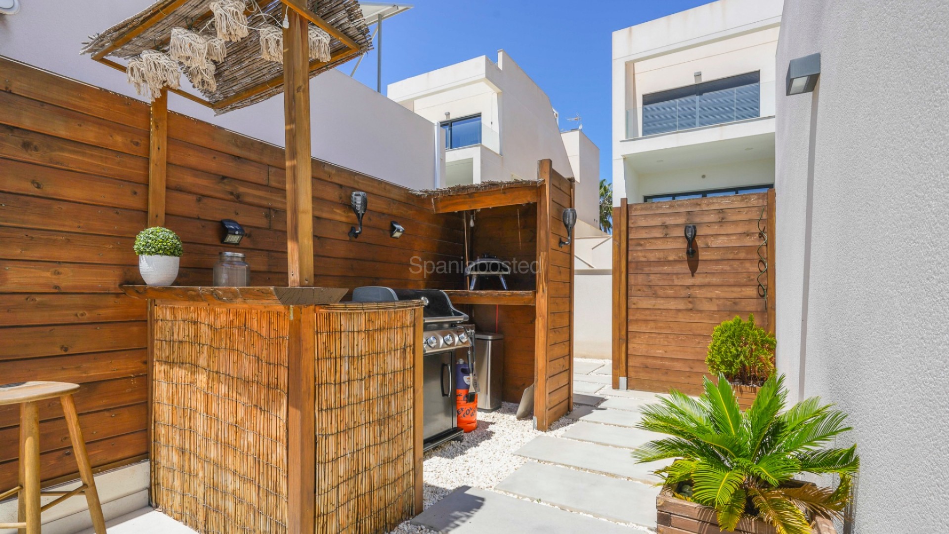 Resale - Villa -
Benijofar