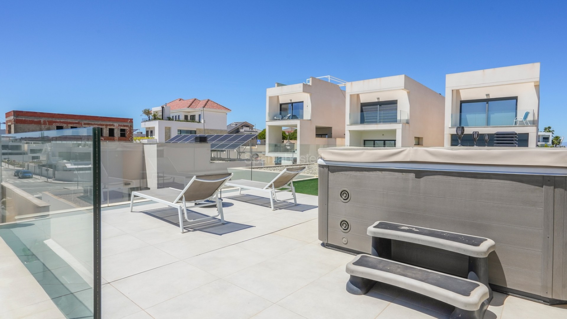Resale - Villa -
Benijofar