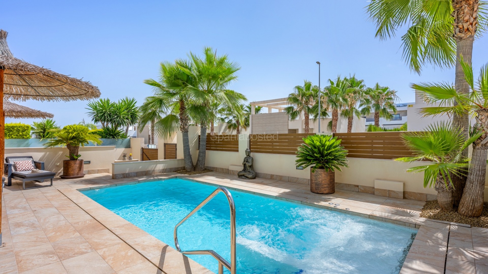 Resale - Villa -
Benijofar