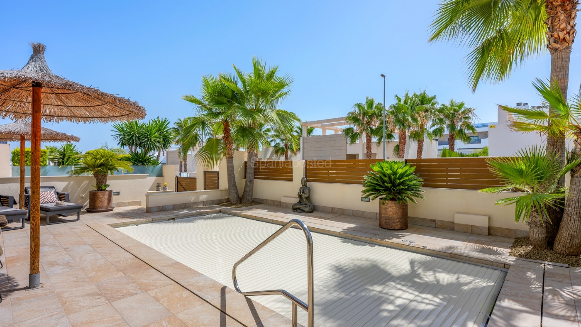 Resale - Villa -
Benijofar