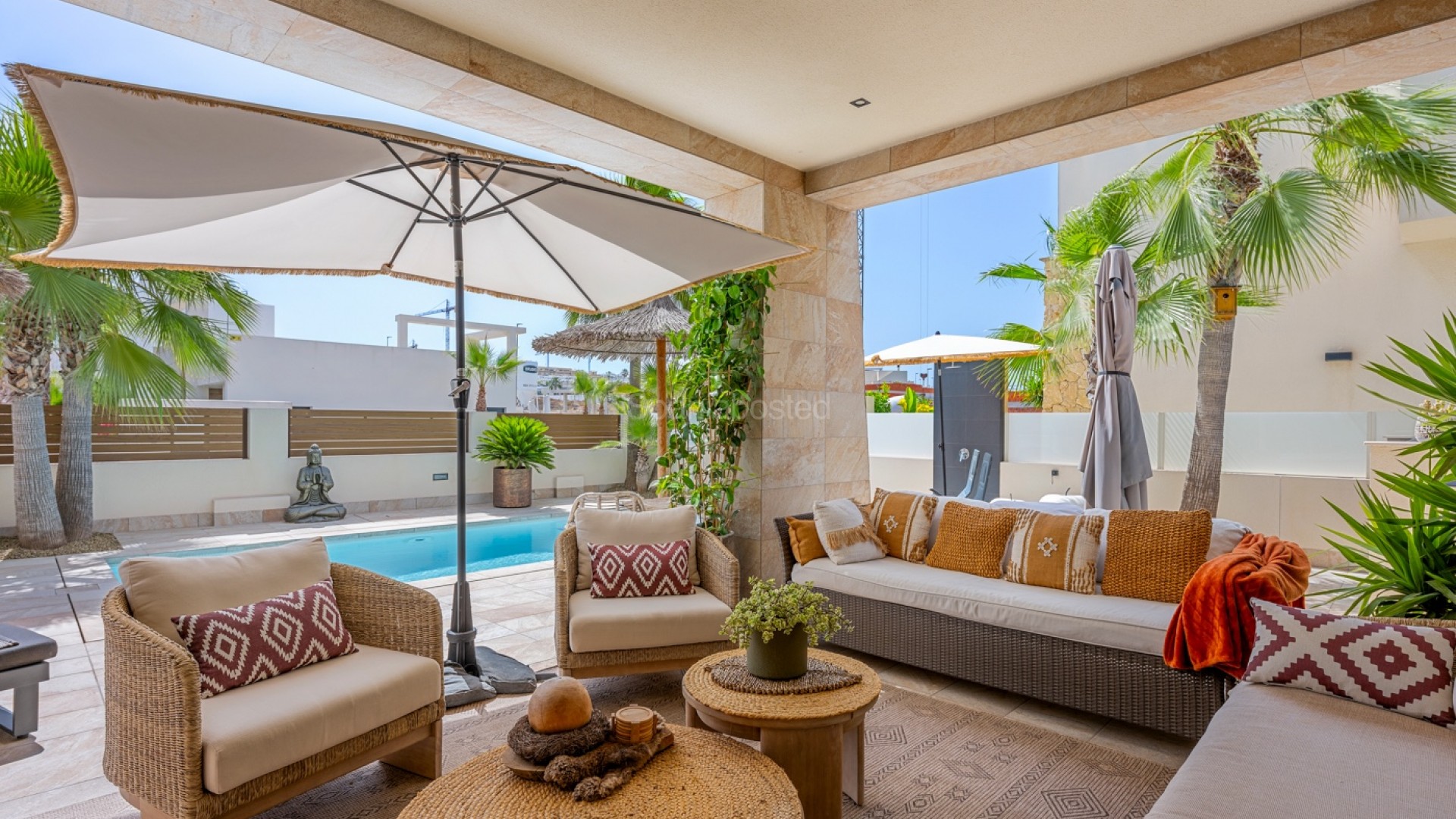 Resale - Villa -
Benijofar