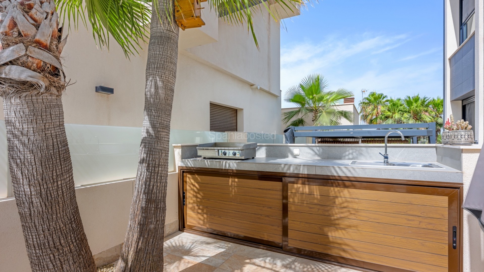 Resale - Villa -
Benijofar