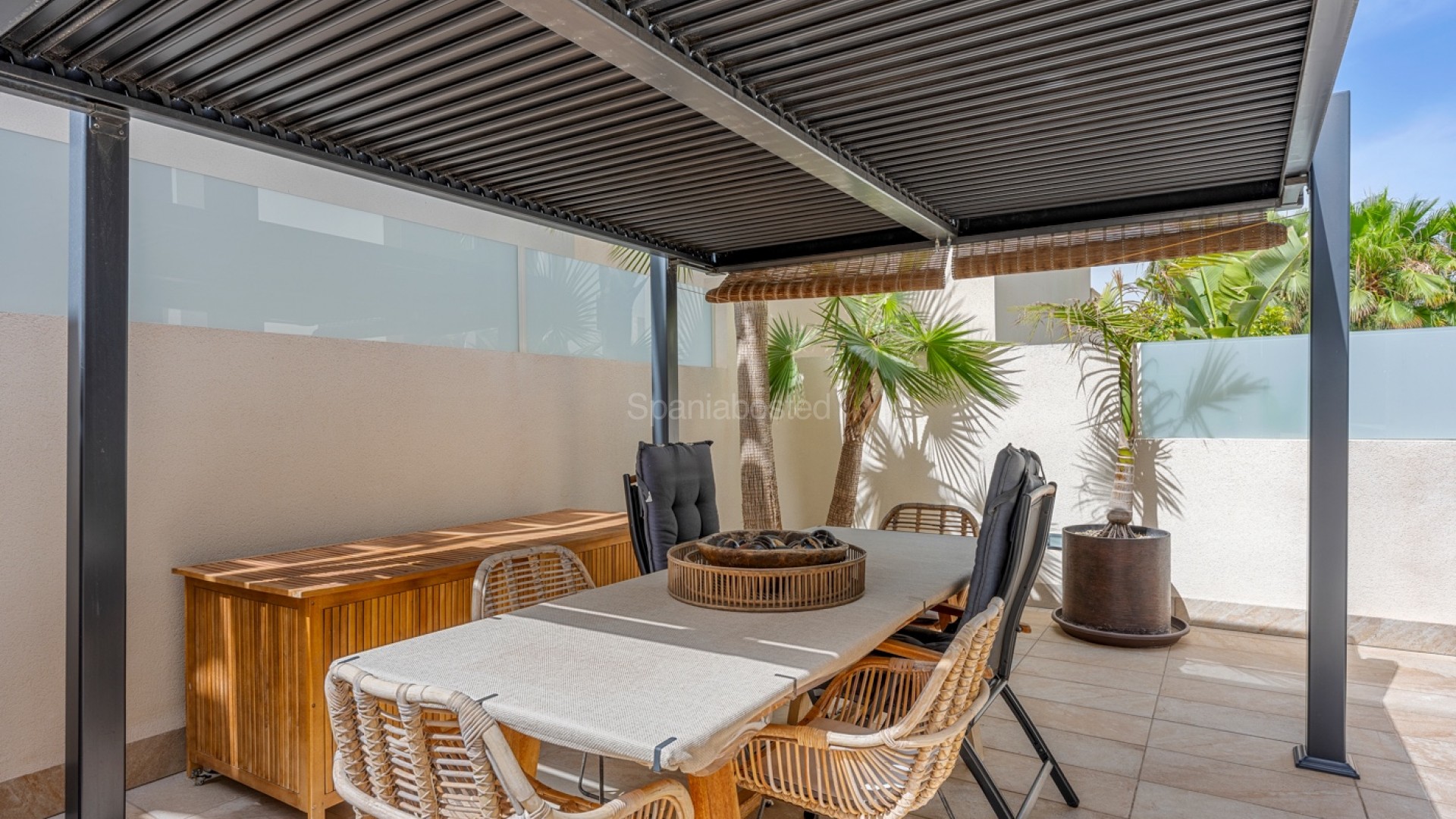 Resale - Villa -
Benijofar