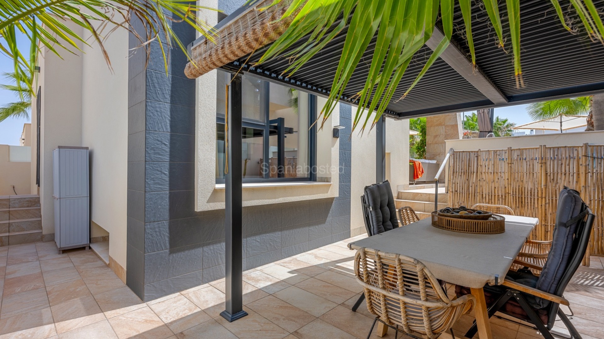 Resale - Villa -
Benijofar