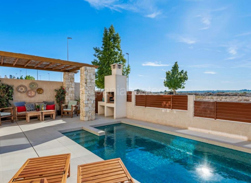 Resale - Villa -
Benijofar