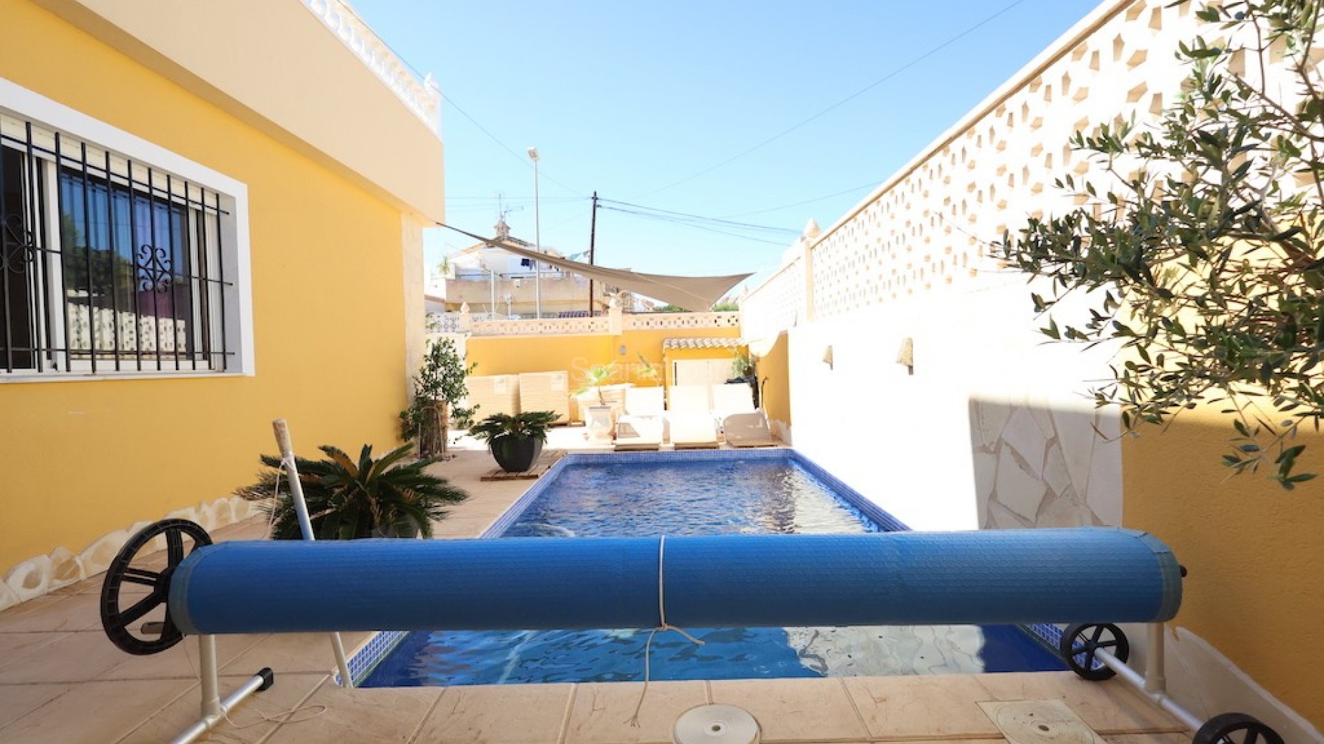 Resale - Villa -
Cabo Roig - Lomas de Cabo Roig