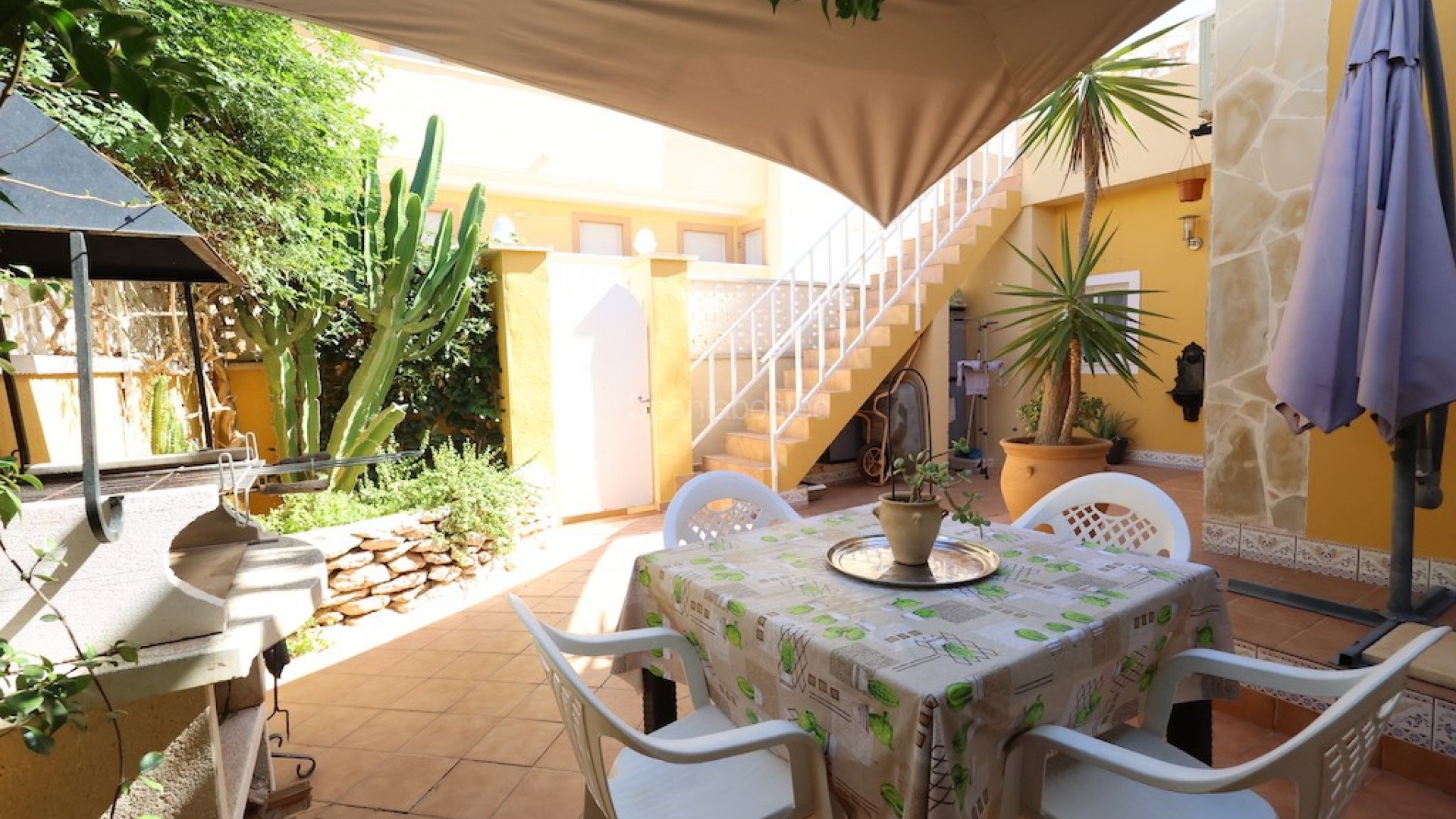 Resale - Villa -
Cabo Roig - Lomas de Cabo Roig