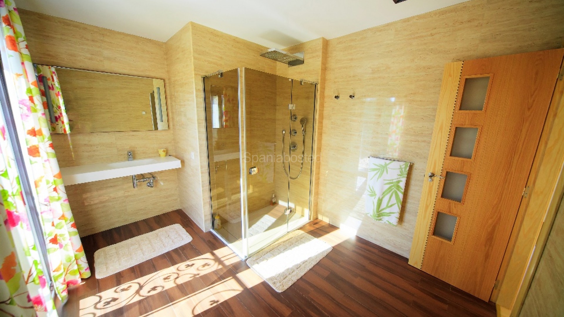 Resale - Villa -
Cabo Roig