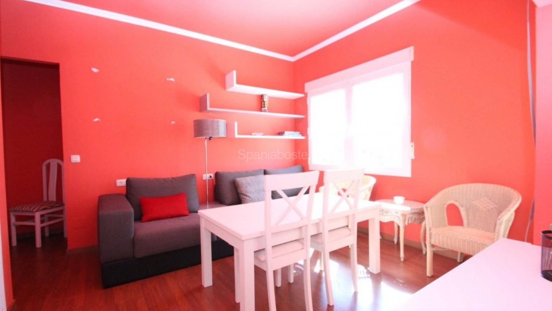 Resale - Villa -
Cabo Roig