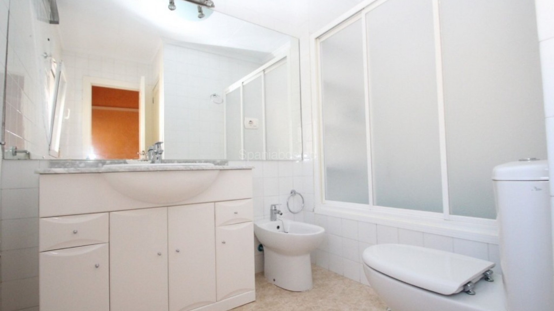 Resale - Villa -
Cabo Roig