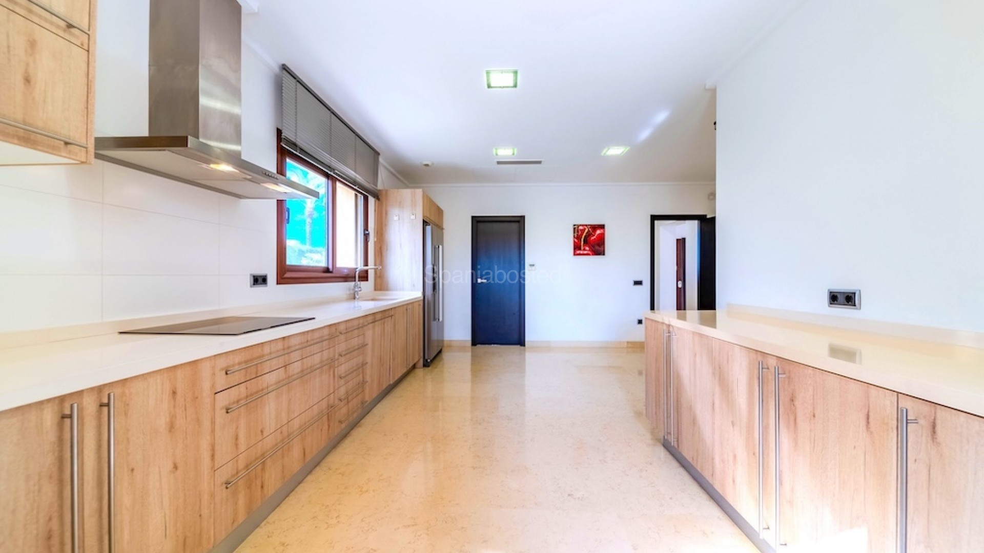 Resale - Villa -
Cabo Roig