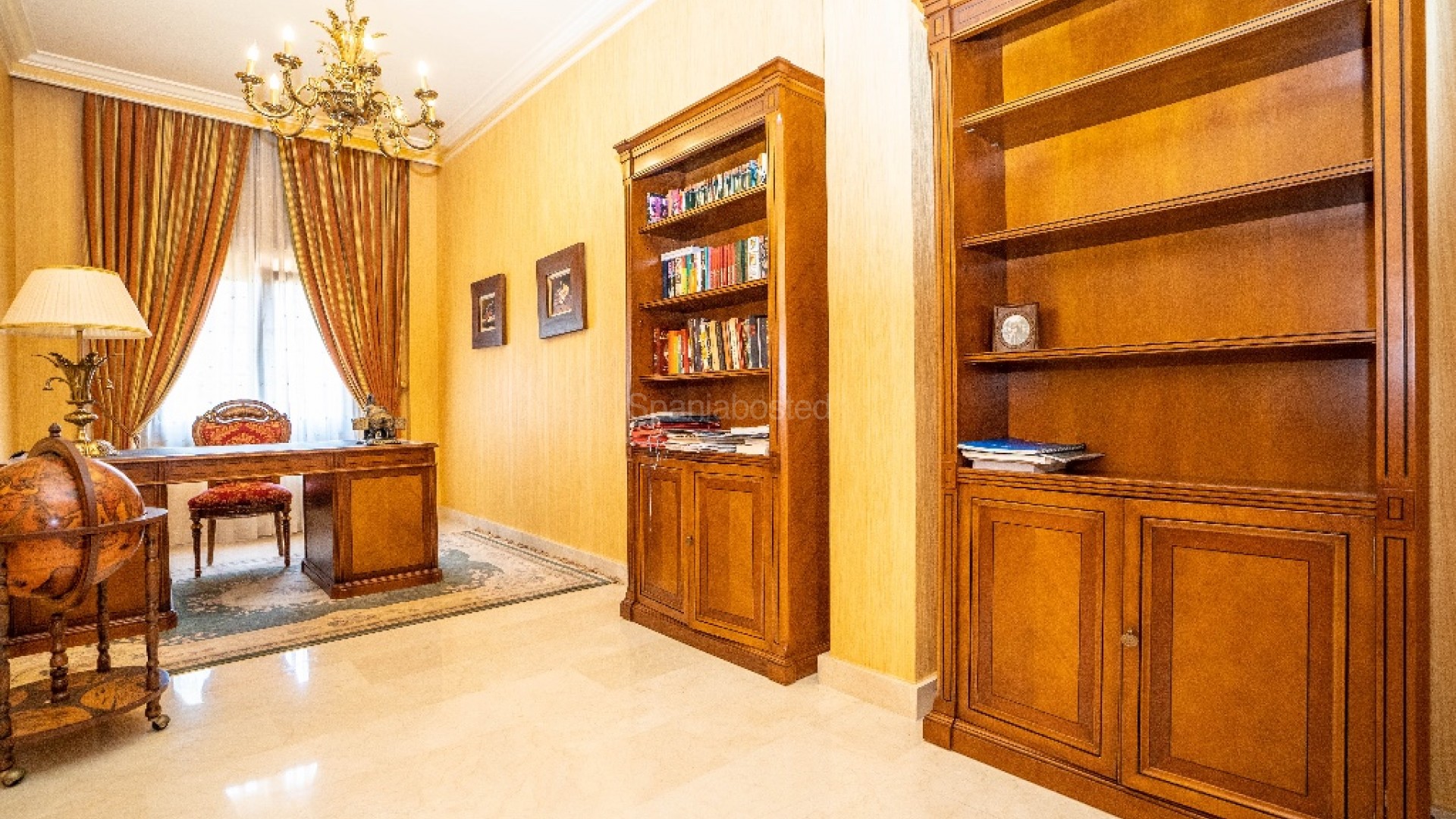 Resale - Villa -
Campoamor