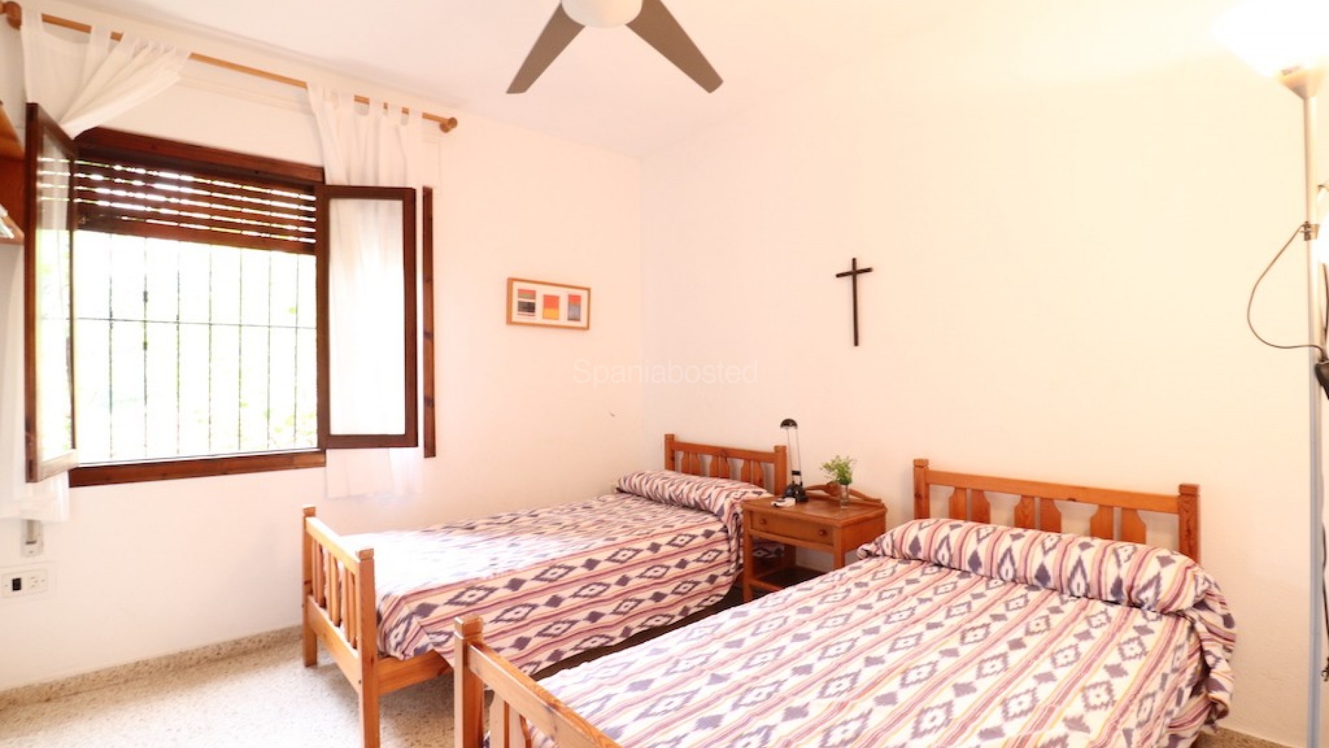 Resale - Villa -
Campoamor