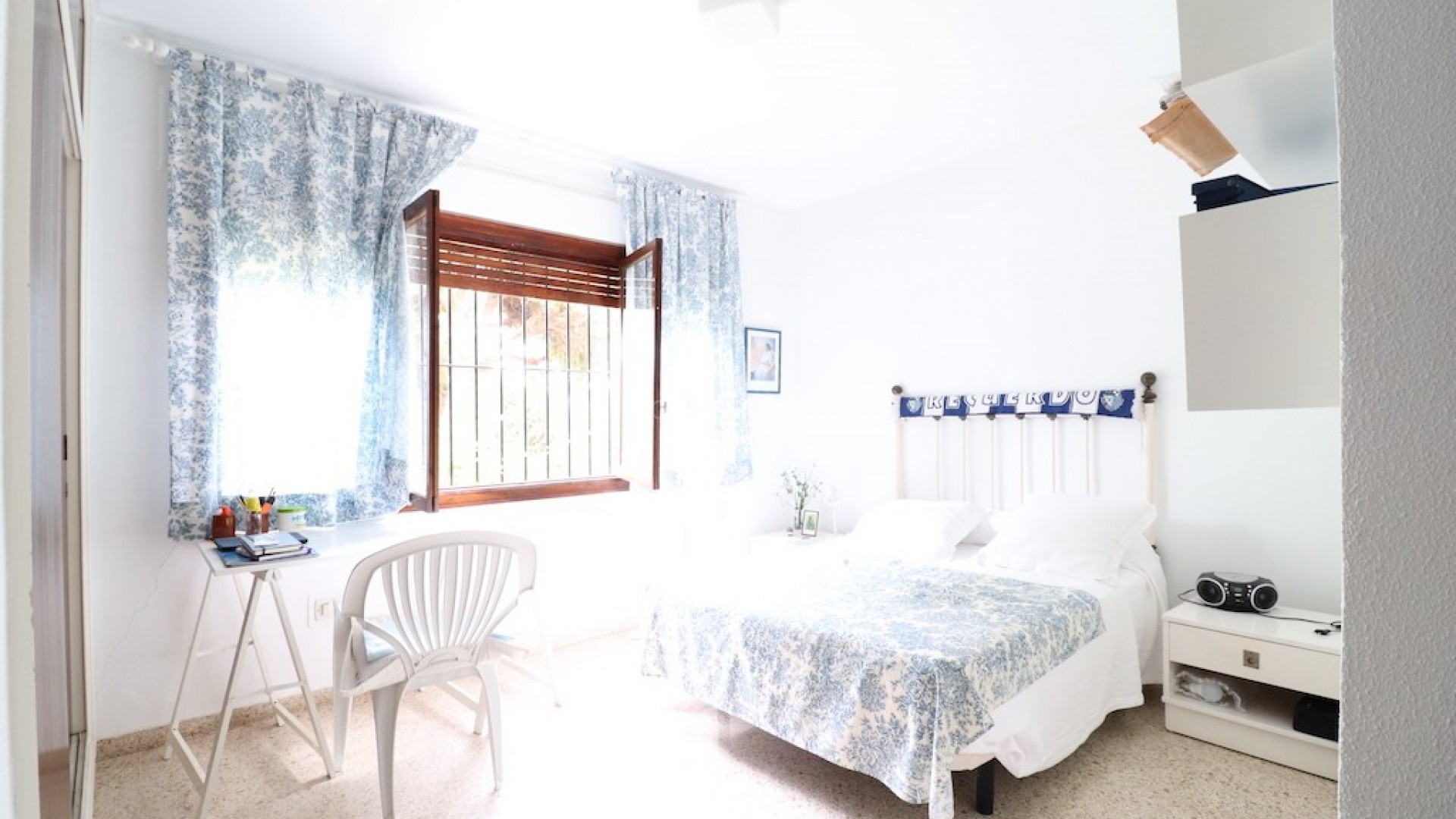 Resale - Villa -
Campoamor