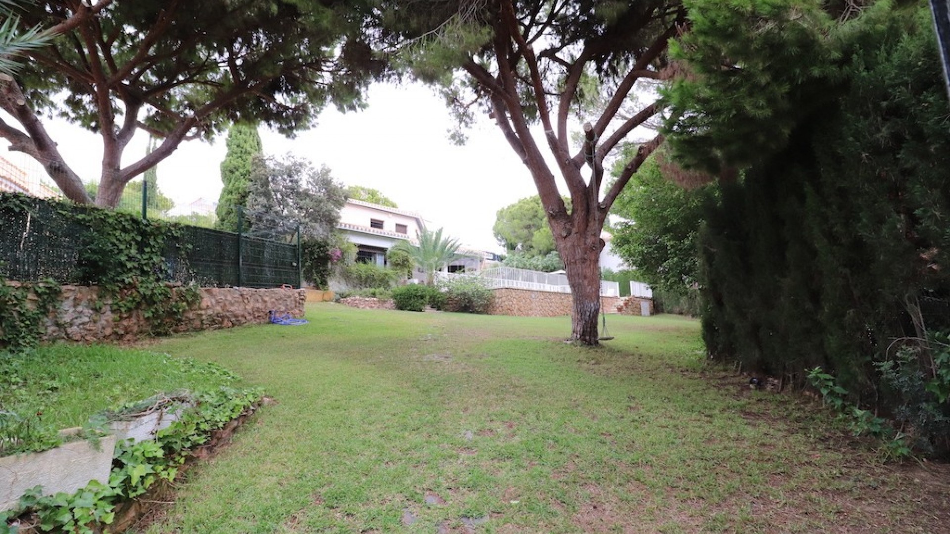 Resale - Villa -
Campoamor