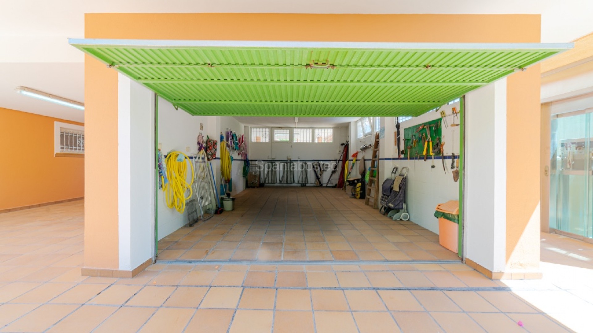 Resale - Villa -
Campoamor