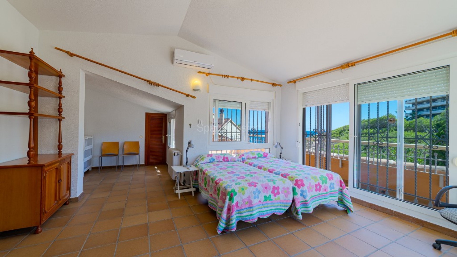 Resale - Villa -
Campoamor