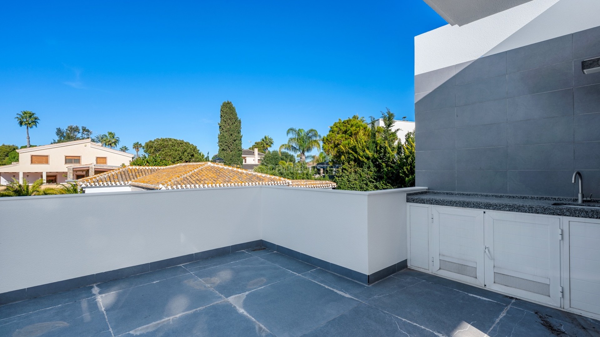 Resale - Villa -
Campoamor