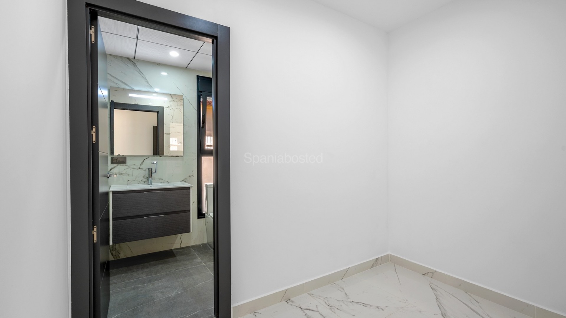 Resale - Villa -
Campoamor