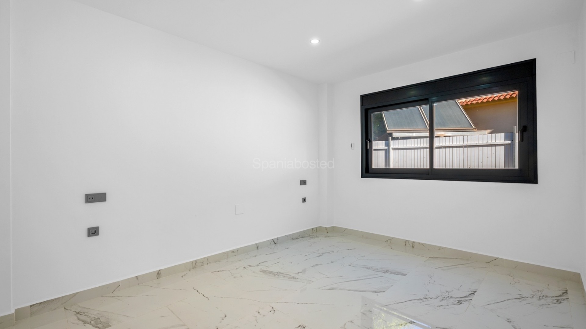 Resale - Villa -
Campoamor