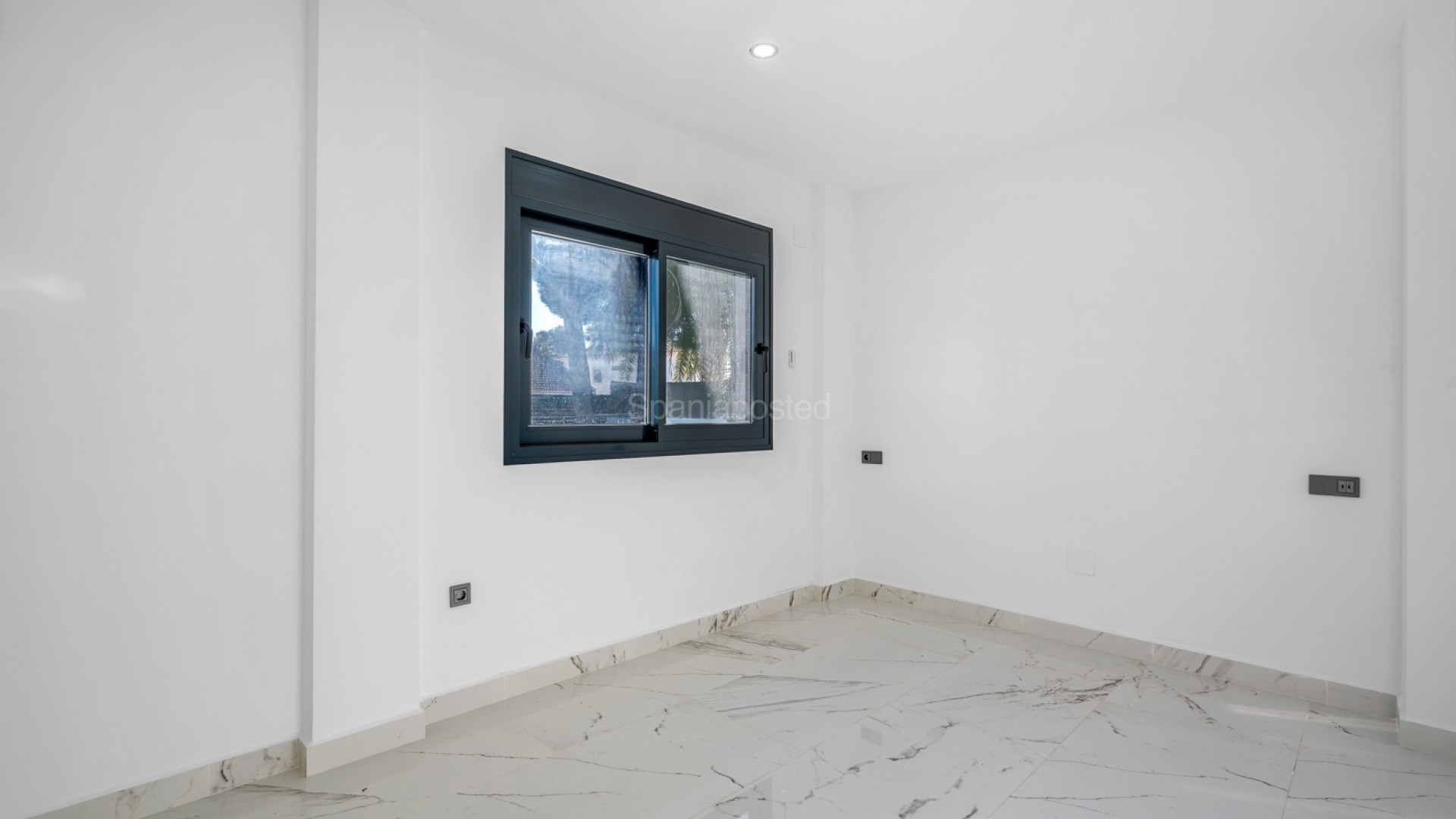 Resale - Villa -
Campoamor