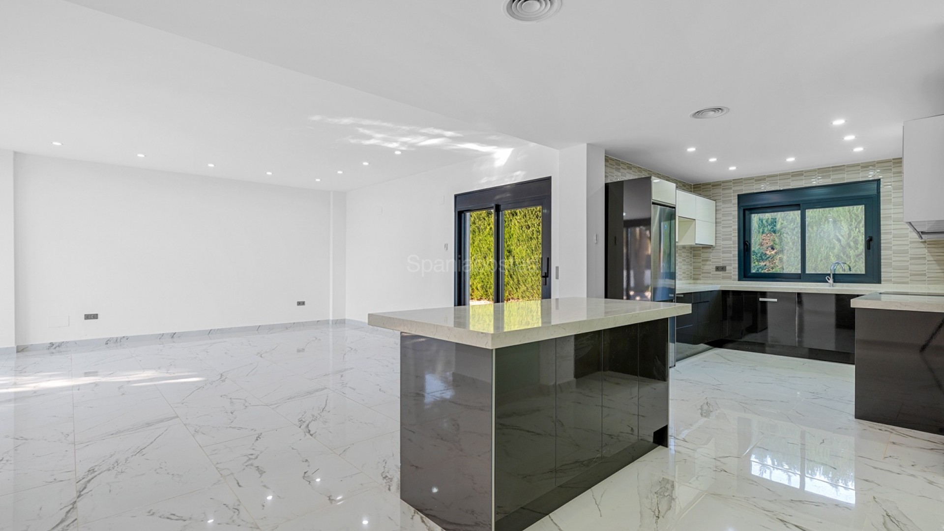 Resale - Villa -
Campoamor