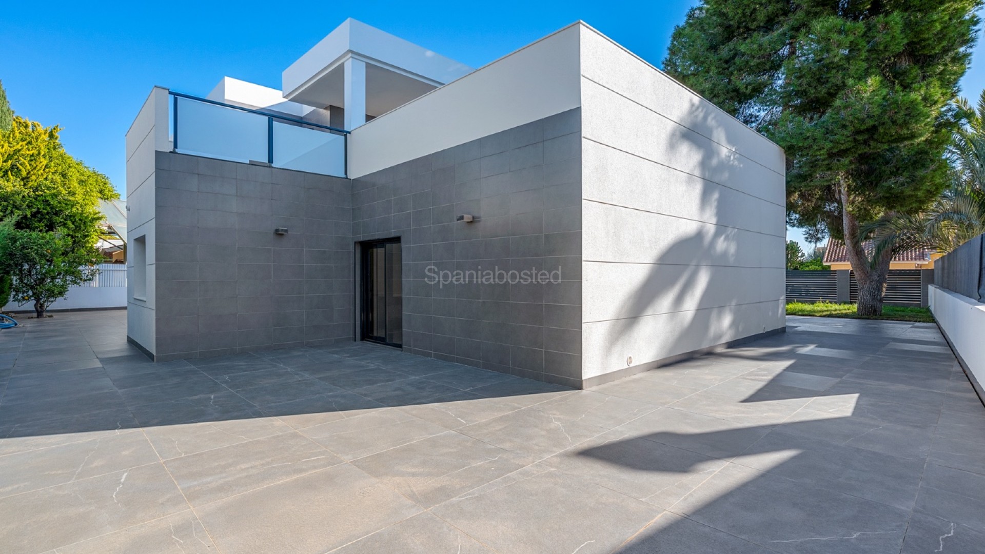 Resale - Villa -
Campoamor