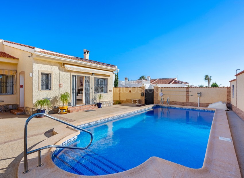 Resale - Villa -
Ciudad Quesada - Rojales - Ciudad Quesada