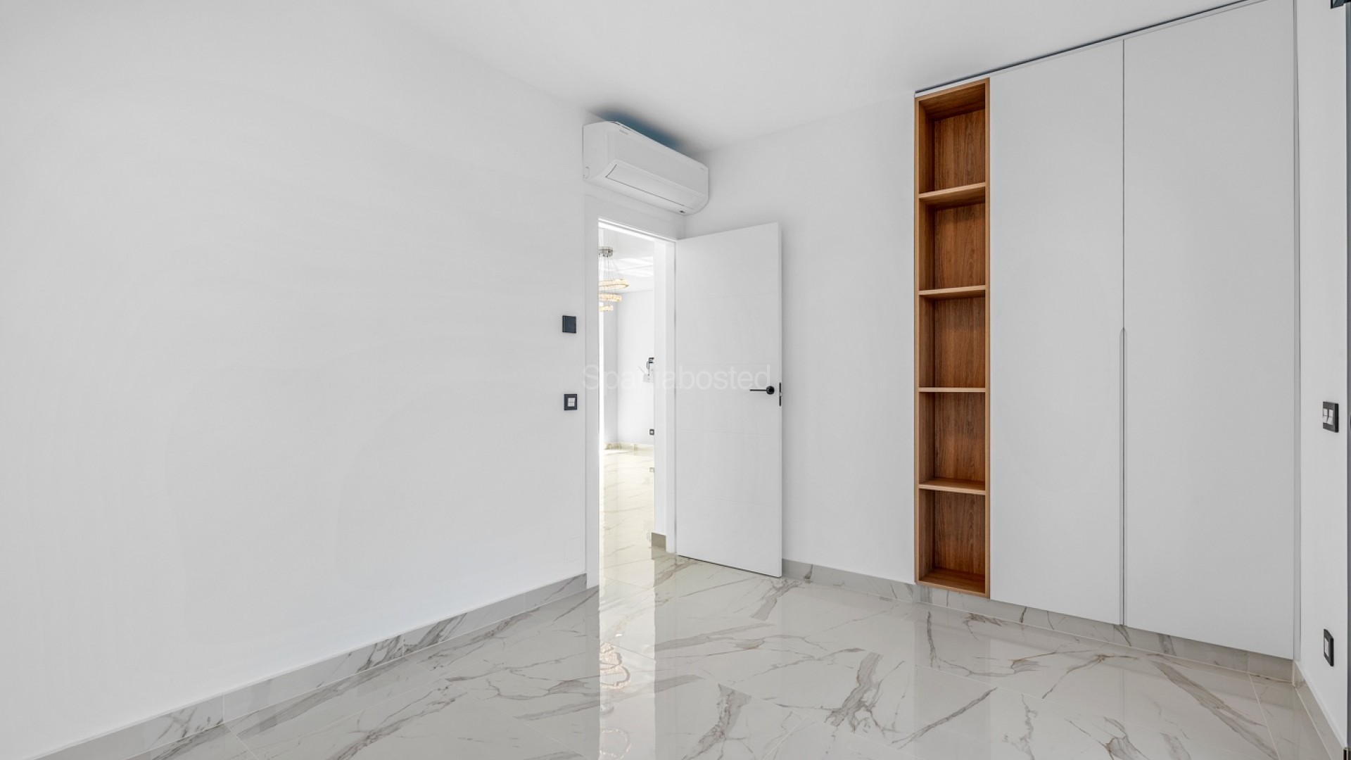 Resale - Villa -
Ciudad Quesada - Rojales - Rojales