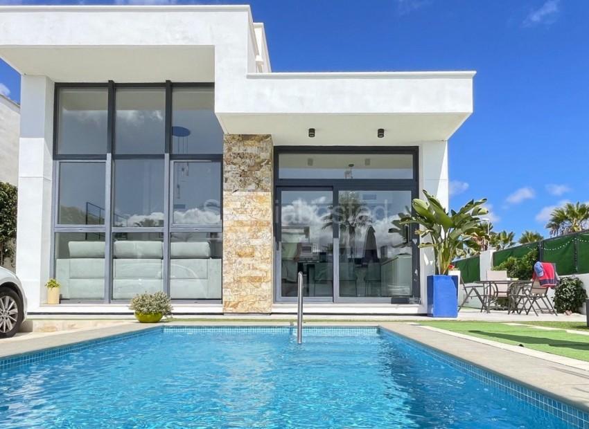 Resale - Villa -
Ciudad Quesada - Rojales - Rojales