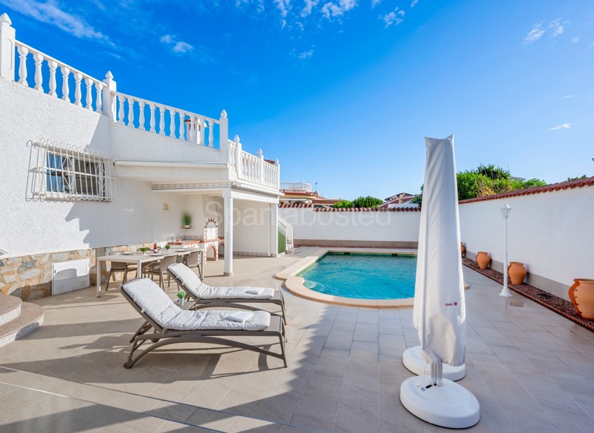 Resale - Villa -
Ciudad Quesada - Rojales - Rojales