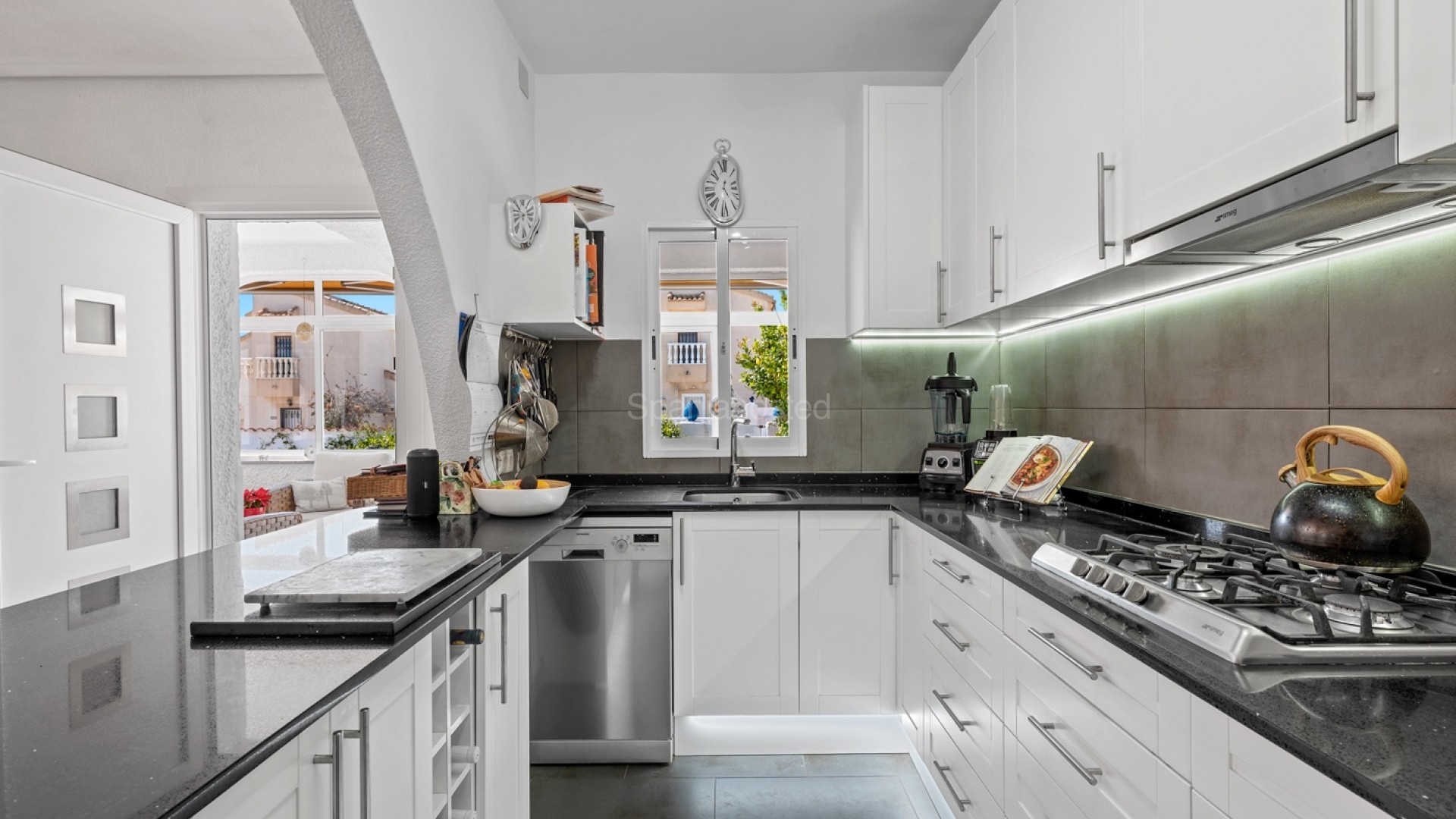 Resale - Villa -
Ciudad Quesada - Rojales - Rojales