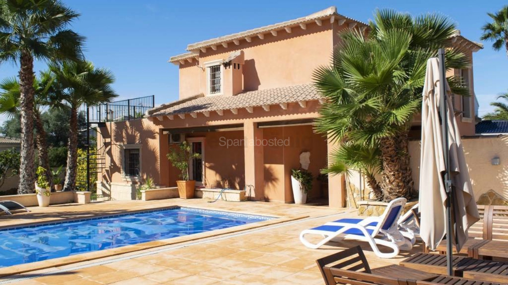 Resale - Villa -
Ciudad Quesada