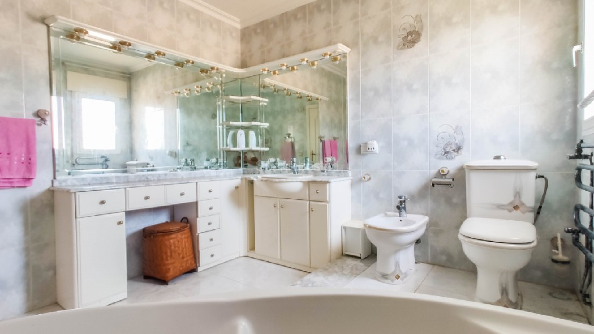 Resale - Villa -
Ciudad Quesada