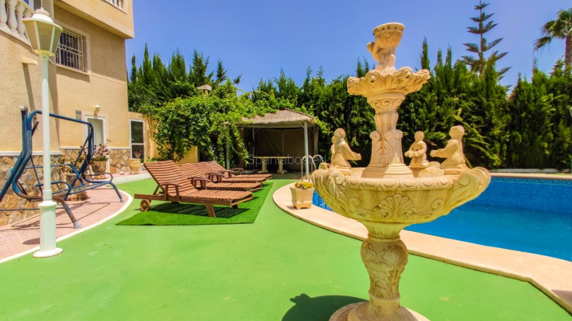 Resale - Villa -
Ciudad Quesada