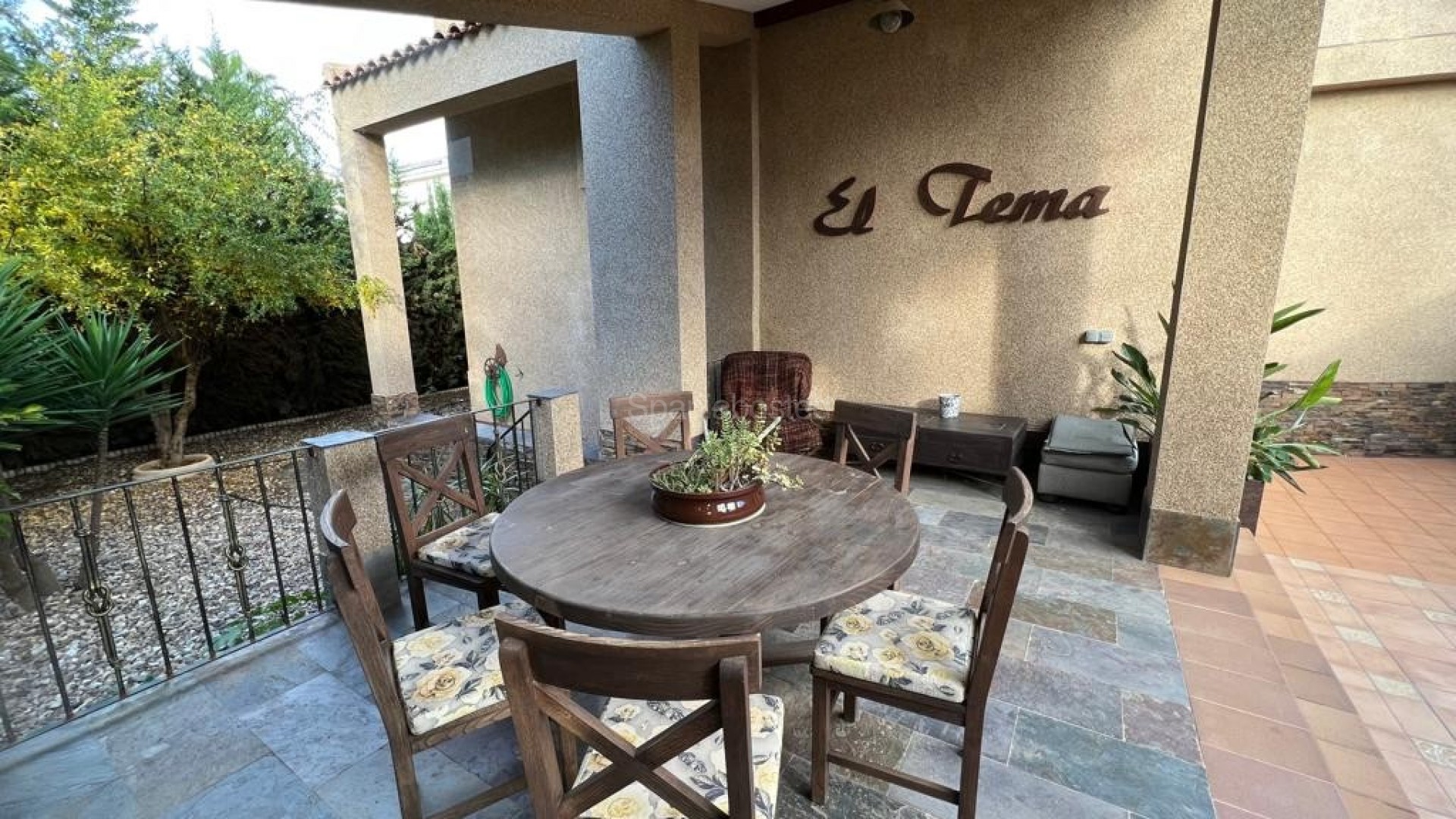 Resale - Villa -
Ciudad Quesada