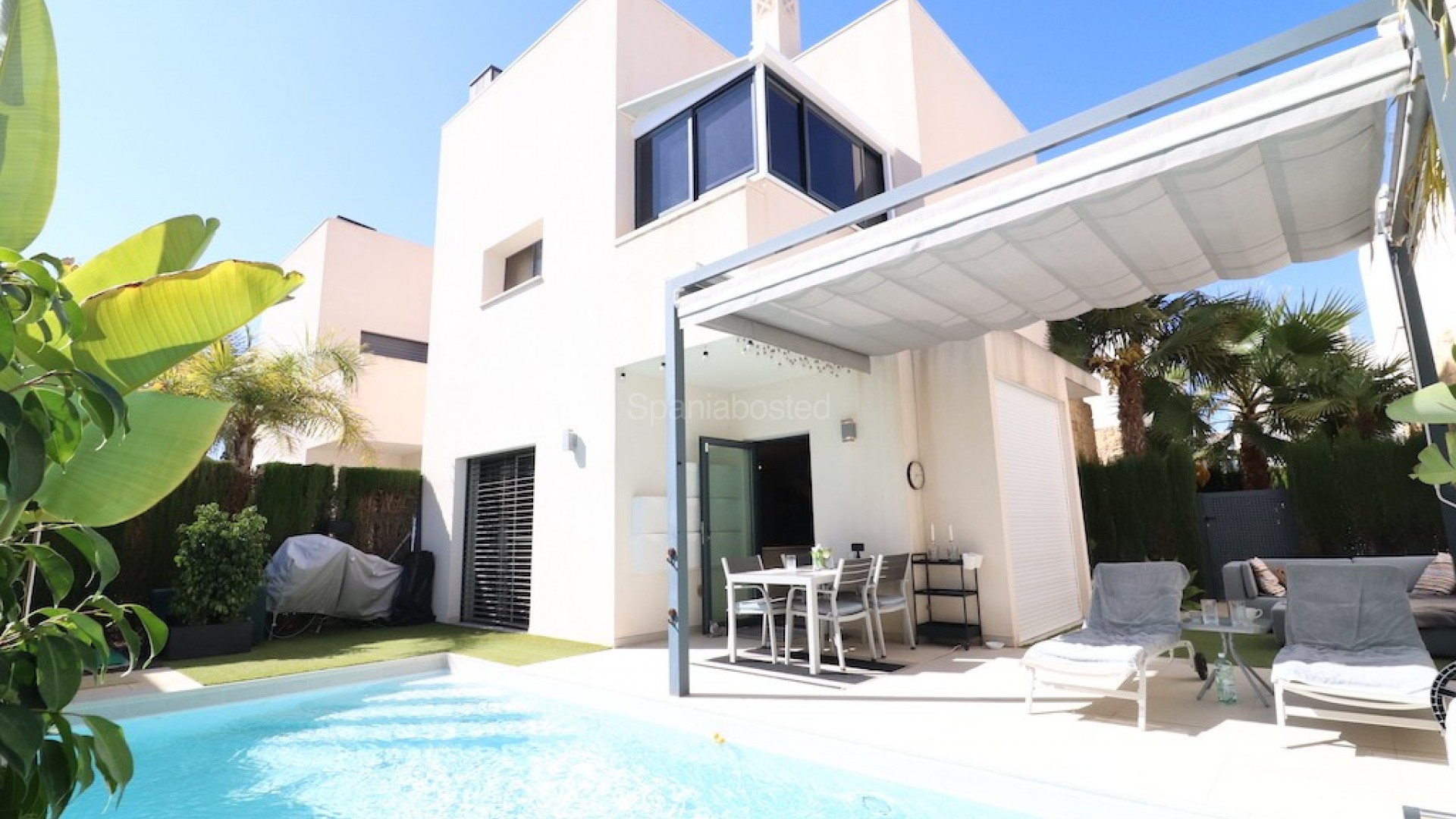 Resale - Villa -
Ciudad Quesada