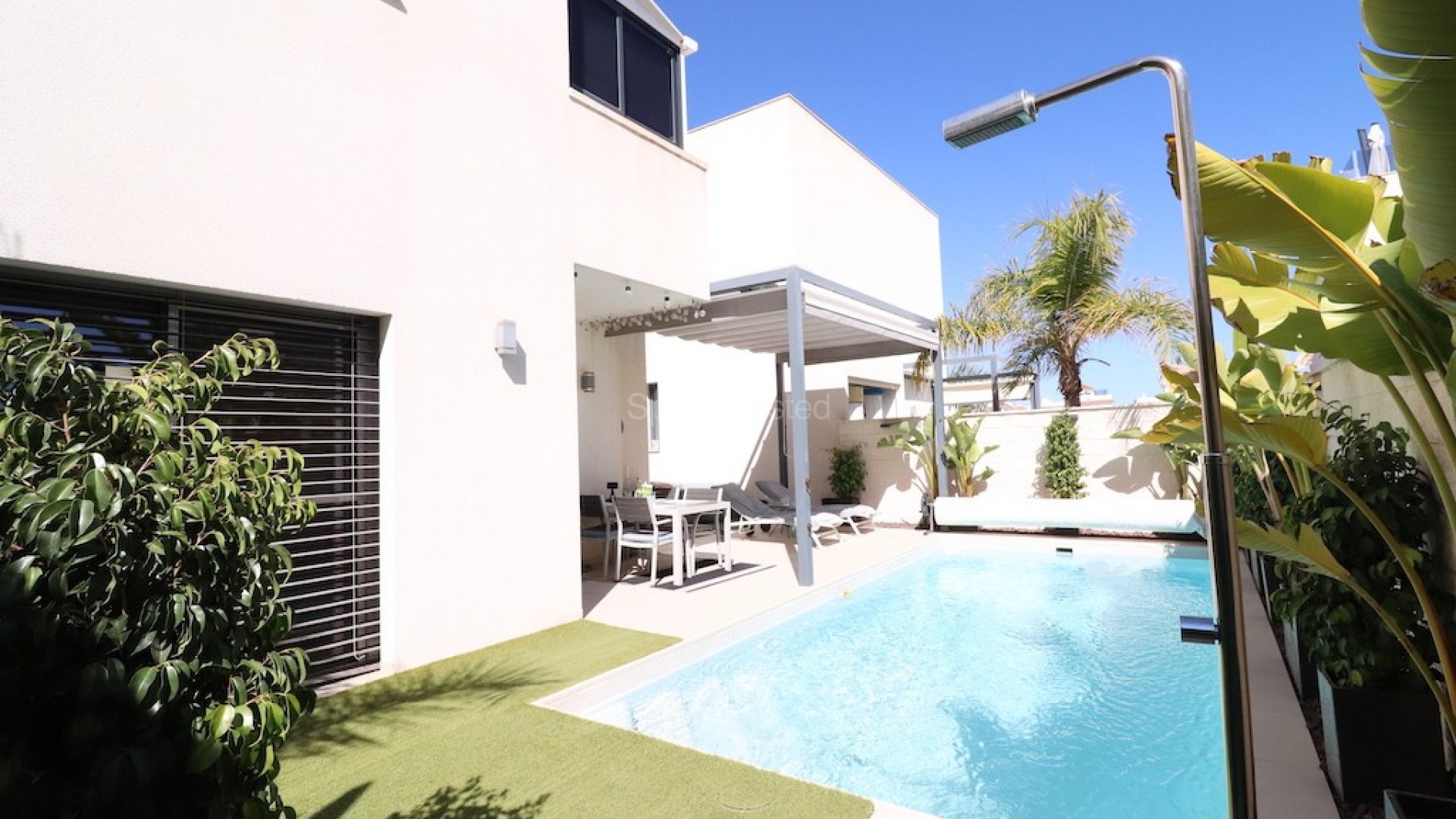 Resale - Villa -
Ciudad Quesada