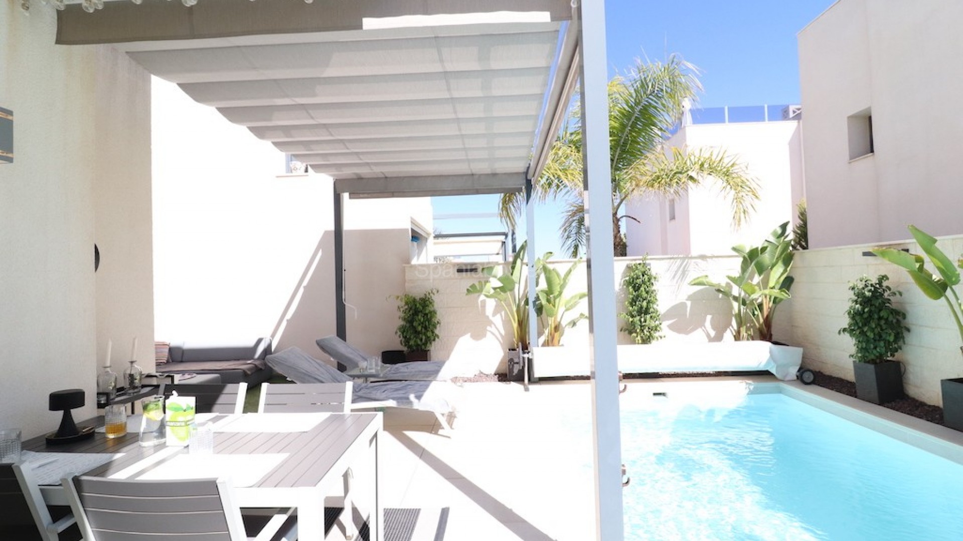 Resale - Villa -
Ciudad Quesada