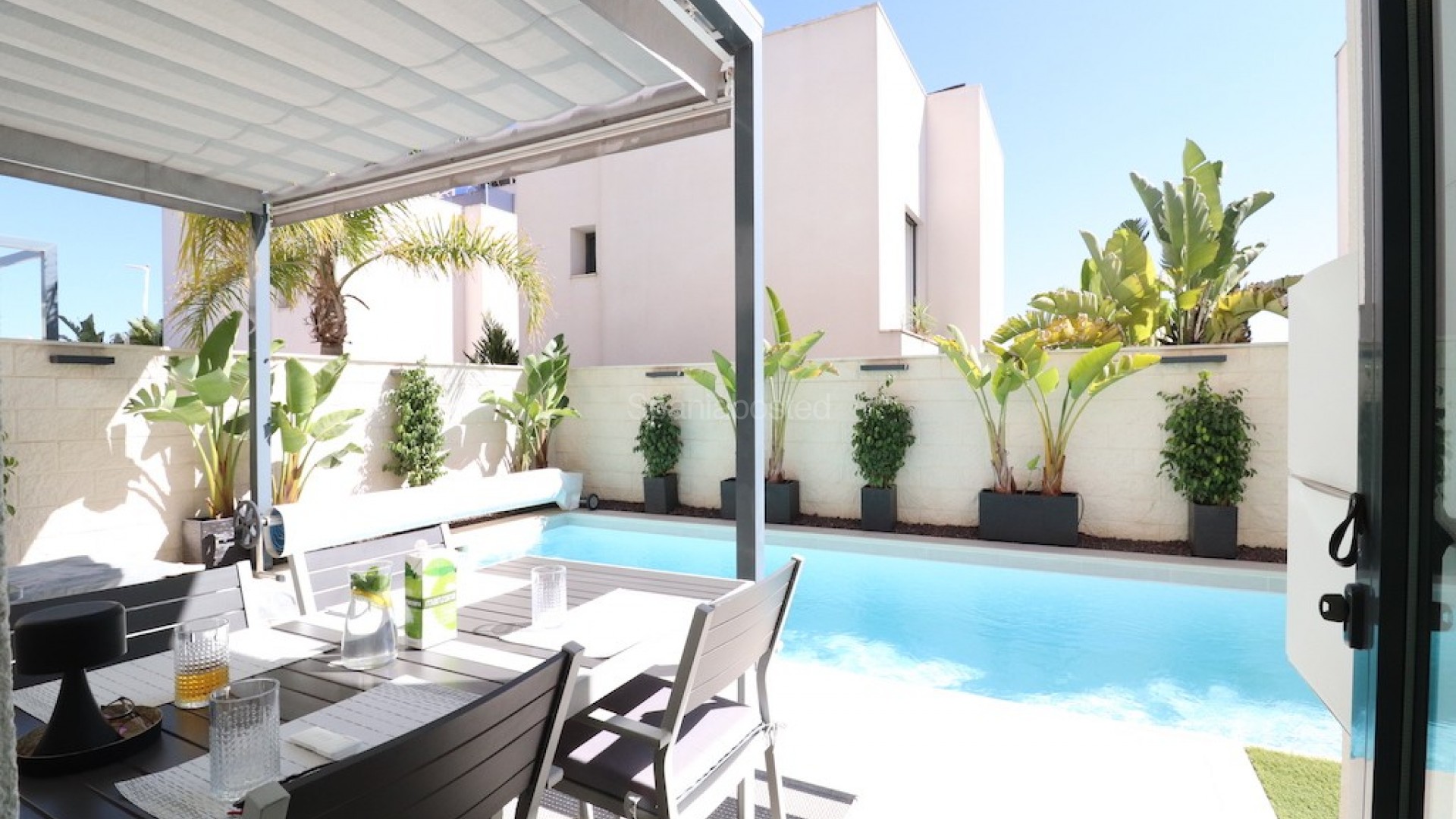 Resale - Villa -
Ciudad Quesada