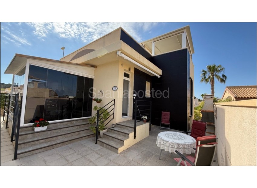 Resale - Villa -
Ciudad Quesada